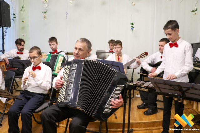 У Житомирі музичній школі «Смолянка» – 50 років 