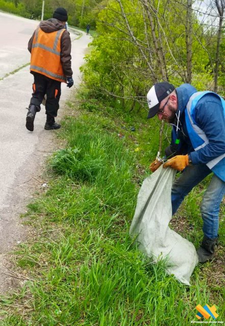 У Житомирській міськраді прозвітували про загальноміське прибирання: вивезено 866 м3 сміття