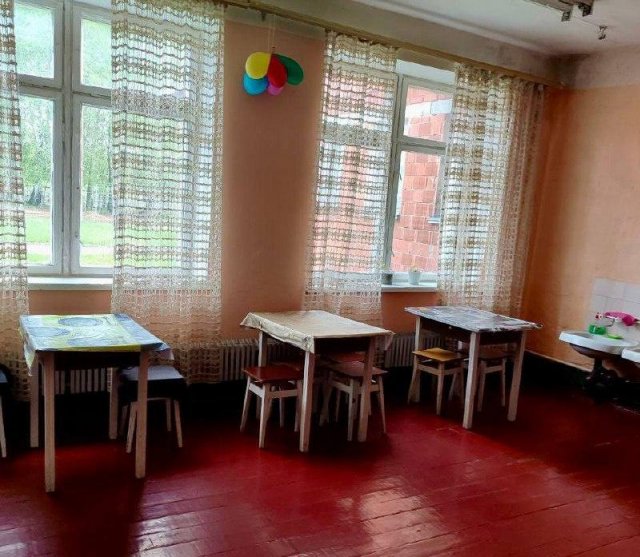 Команда омбудсмена перевіряла як живуть переселенці на Житомирщині