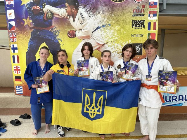 На чемпіонаті Європи з комбат Дзю-Дзюцу спортсмени з Житомирщини здобули призові місця