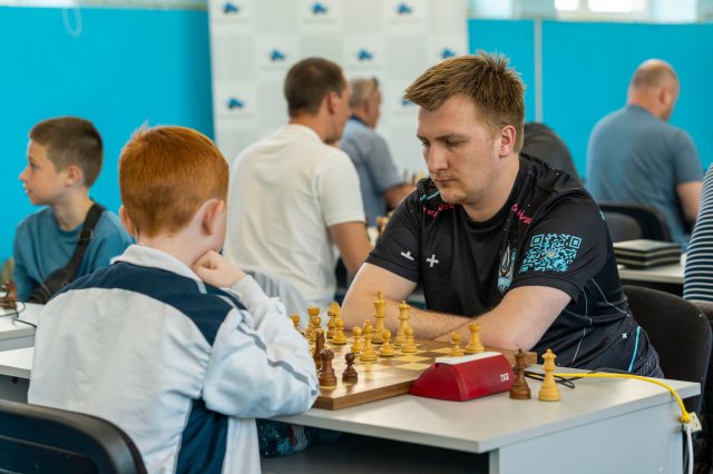 У Житомирі відбувся благодійний Всеукраїнський шаховий турнір «Меморіал віцепрезидента Федерації шахів України Артема Сачука»