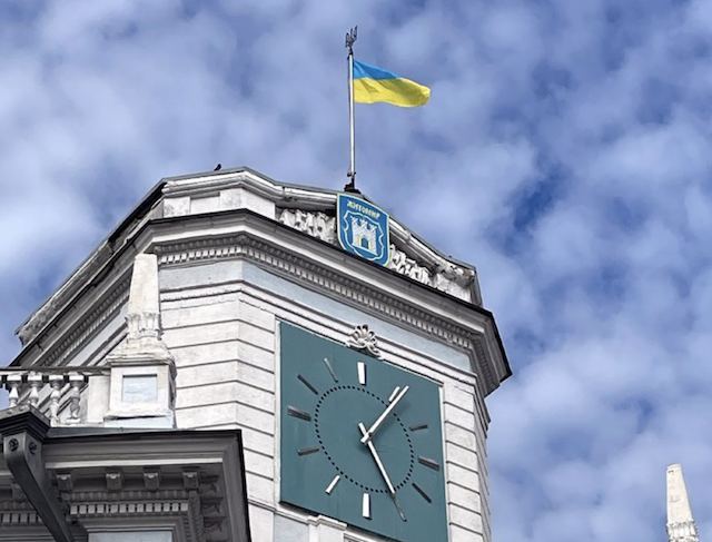 Пів сотні містян зібралися у Житомирі аби відзначити 34 річницю з дня підняття національного прапора Пів сотні містян зібралися у Житомирі аби відзначити 34 річницю з дня підняття національного прапора