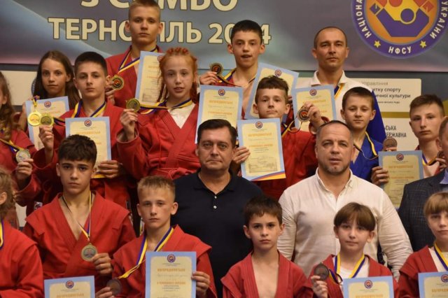 На чемпіонаті України з боротьби самбо спортсмени Житомирщини здобули призові місця