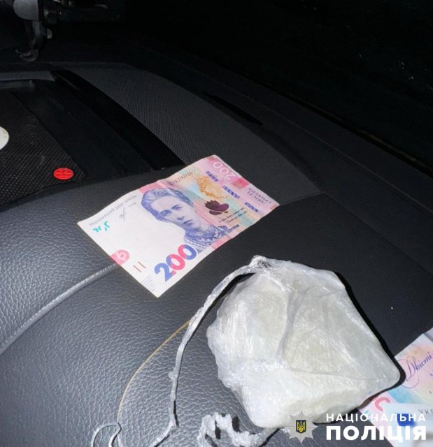 На Житомирщині викрили 61-річну жінку, яка продавала метадон