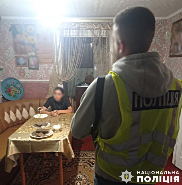 На Житомирщині викрили 61-річну жінку, яка продавала метадон