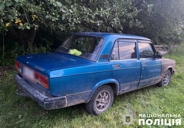 Захотів покататися - у селищі неподалік Житомира чоловік зранку не знайшов своєї ВАЗівки