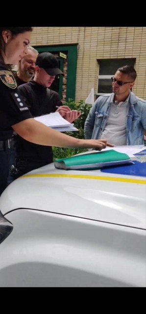 Житомиряни, що живуть в центрі міста, просять допомогти припинити свавілля місцевого підприємця