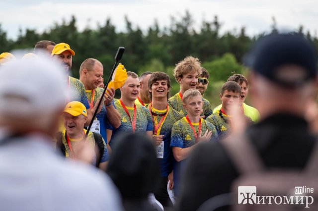Житомиряни у складі збірної стали переможцями на чемпіонаті Європи з веслування на човнах «Дракон»