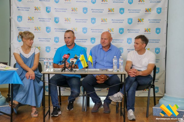 Тріумфальний виступ на європейській першості: житомирські "дракони" про перемогу у складі Національної збірної України
