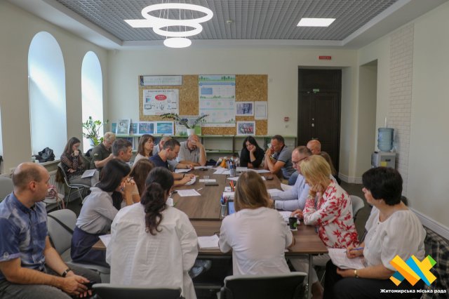 Експерти працюють над одним із розділів Екологічної стратегії Житомирської громади