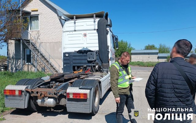 Завантажив брухтом алюмінію вантажівку, але так і не прибув за призначенням - на Житомирщині чоловік ошукував підприємців