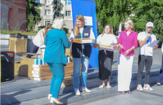 Декілька територіальних громад Житомирщини отримали ноутбуки