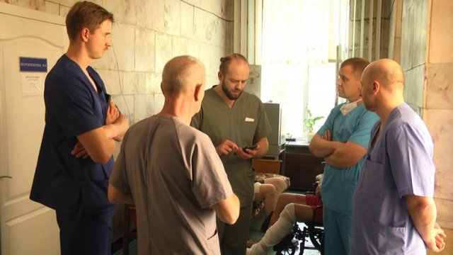 У Житомирі італійські та латвійські фахівці з мікрохірургії ділитимуться досвідом. ВІДЕО