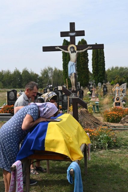 На Житомирщині попрощались з Героєм Олексієм Лавренчуком