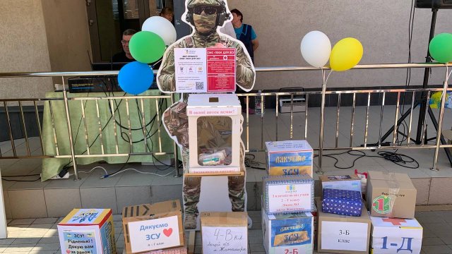 Понад 130 тис. грн на фронт: учні житомирського ліцею зібрали гроші на закупівлю РЕБу