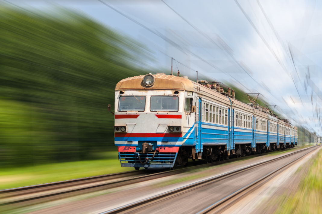 електричка до Боратину