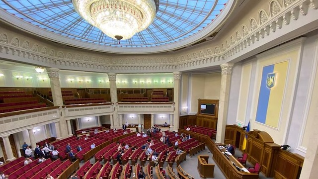 1715250055_rada-podderzhala-zakonoproekt-40_main