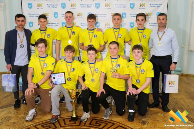 Житомирська ДЮСШ "Академія футзалу" — чемпіони України з футзалу U-15 (перша ліга) Житомирська ДЮСШ "Академія футзалу" — чемпіони України з футзалу U-15 (перша ліга)