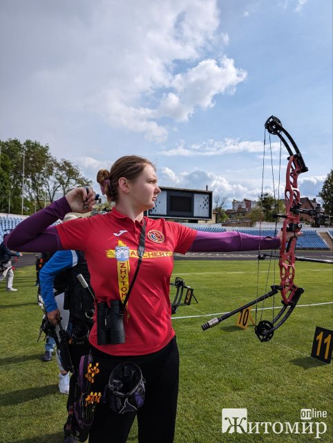 Житомирянка здобула "срібло" на чемпіонаті України зі стрільби з лука Житомирянка здобула "срібло" на чемпіонаті України зі стрільби з лука