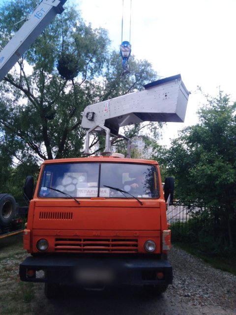 Працівники житомирського водоканалу облаштували нові каналізаційні решітки Працівники житомирського водоканалу облаштували нові каналізаційні решітки