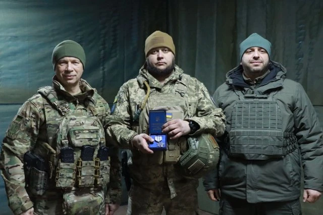 Військовий із Житомирської області на передовій отримав «Срібний хрест»