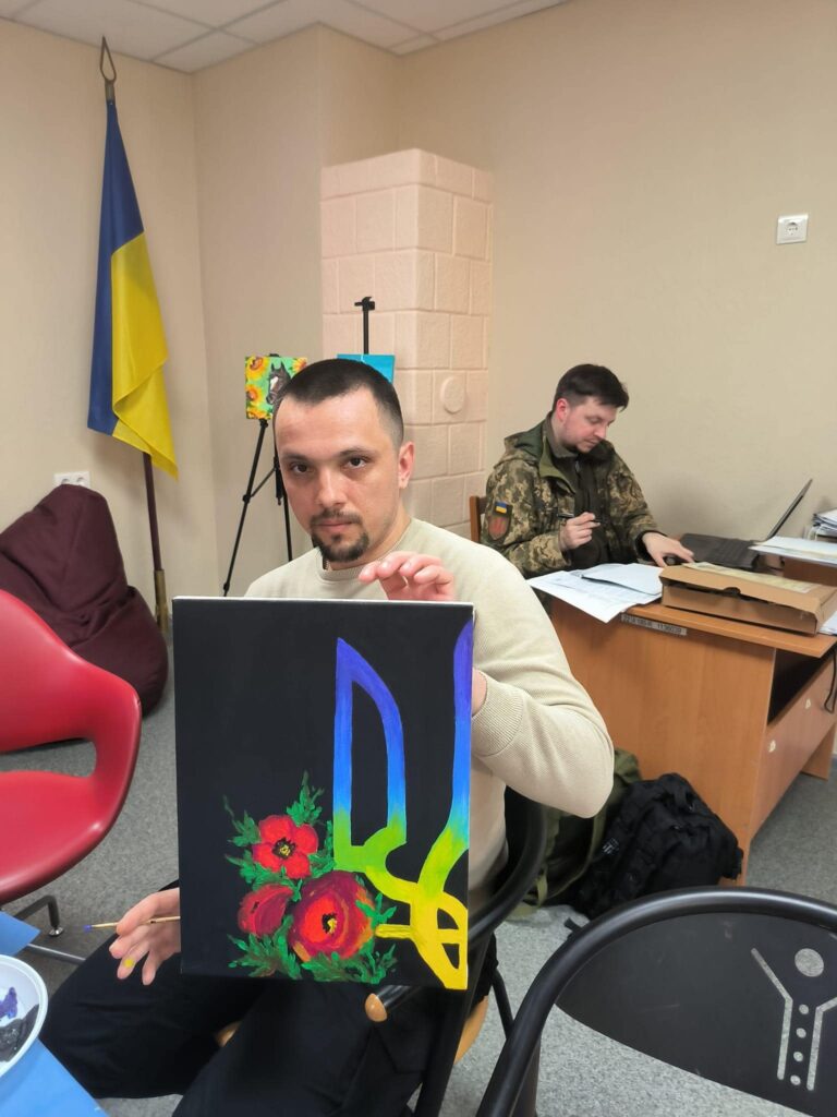 В Житомирі відбудеться виставка художніх робіт поранених українських воїнів - Події. Джерело: Zhitomir-OnLine В Житомирі відбудеться виставка художніх робіт поранених українських воїнів - фото №1