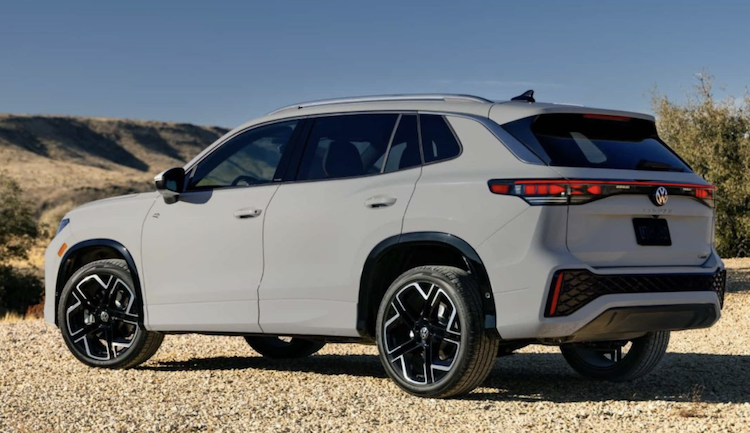 Volkswagen представив новий Tiguan: з одним мотором і новими опціями - Технодрайв. Джерело: Zhitomir-OnLine Volkswagen представив новий Tiguan: з одним мотором і новими опціями - фото №2