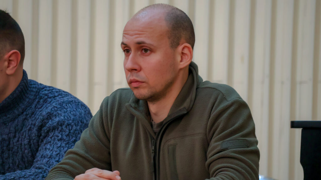 У Житомирі відбулася зустріч з рідними військовополонених та безвісти зниклих - Події. Джерело: Zhitomir-OnLine У Житомирі відбулася зустріч з рідними військовополонених та безвісти зниклих - фото №1