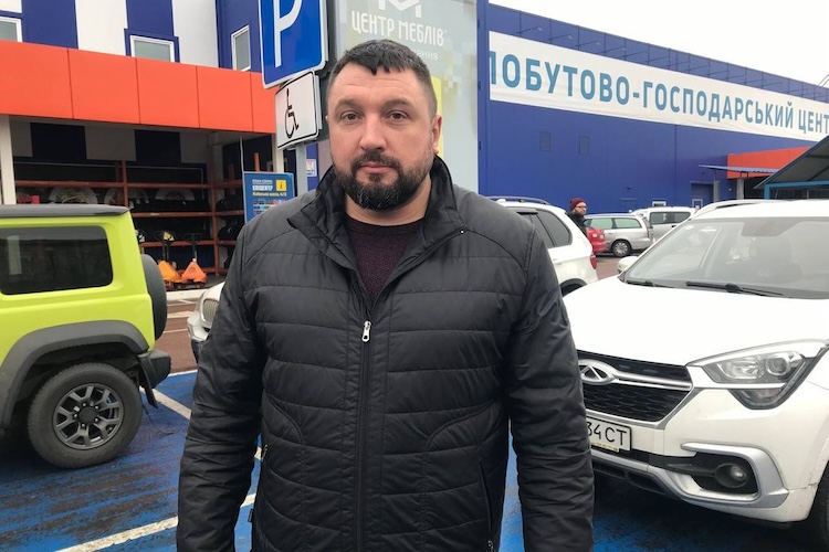 У Житомирі бракує паркувальних місць для водіїв із інвалідністю - Думка, Інформація. Джерело: Zhitomir-OnLine У Житомирі бракує паркувальних місць для водіїв із інвалідністю - фото №2