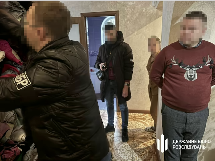 На Львівщині затримали депутата й помічника мера, які видурювали гроші в бізнесмена - Україна. Джерело: Zhitomir-OnLine На Львівщині затримали депутата й помічника мера, які видурювали гроші в бізнесмена - фото №1