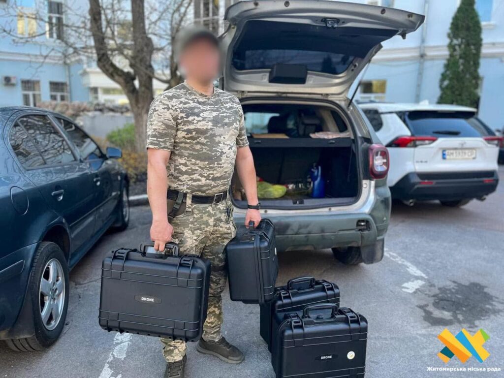 Сила громади: допомога Житомира для Захисників - Інформація. Джерело: Zhitomir-OnLine Сила громади: допомога Житомира для Захисників - фото №