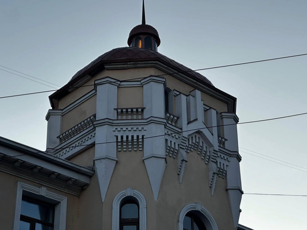 Копія водонапірної вежі в архітектурі Житомира. ФОТО - Події. Джерело: Zhitomir-OnLine Копія водонапірної вежі в архітектурі Житомира. ФОТО - фото №