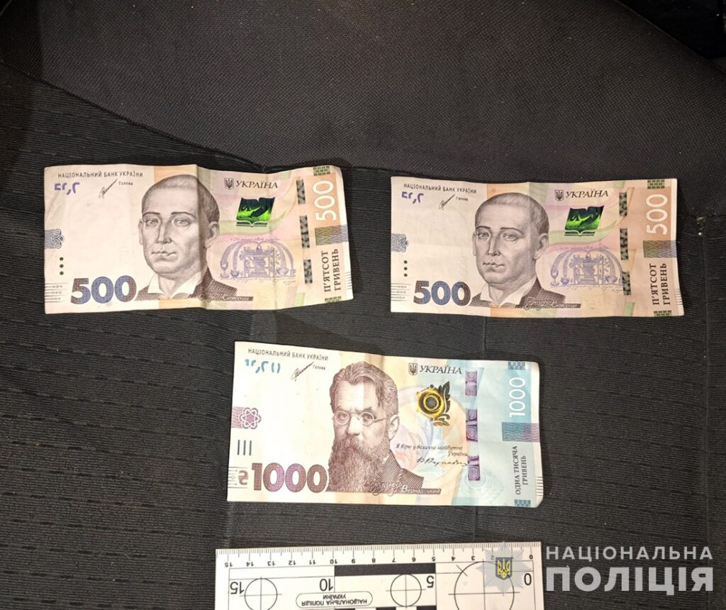 На Житомирщині п'яний водій автобуса хотів відкупитися від правоохоронців - Події. Джерело: Zhitomir-OnLine На Житомирщині п'яний водій автобуса хотів відкупитися від правоохоронців - фото №