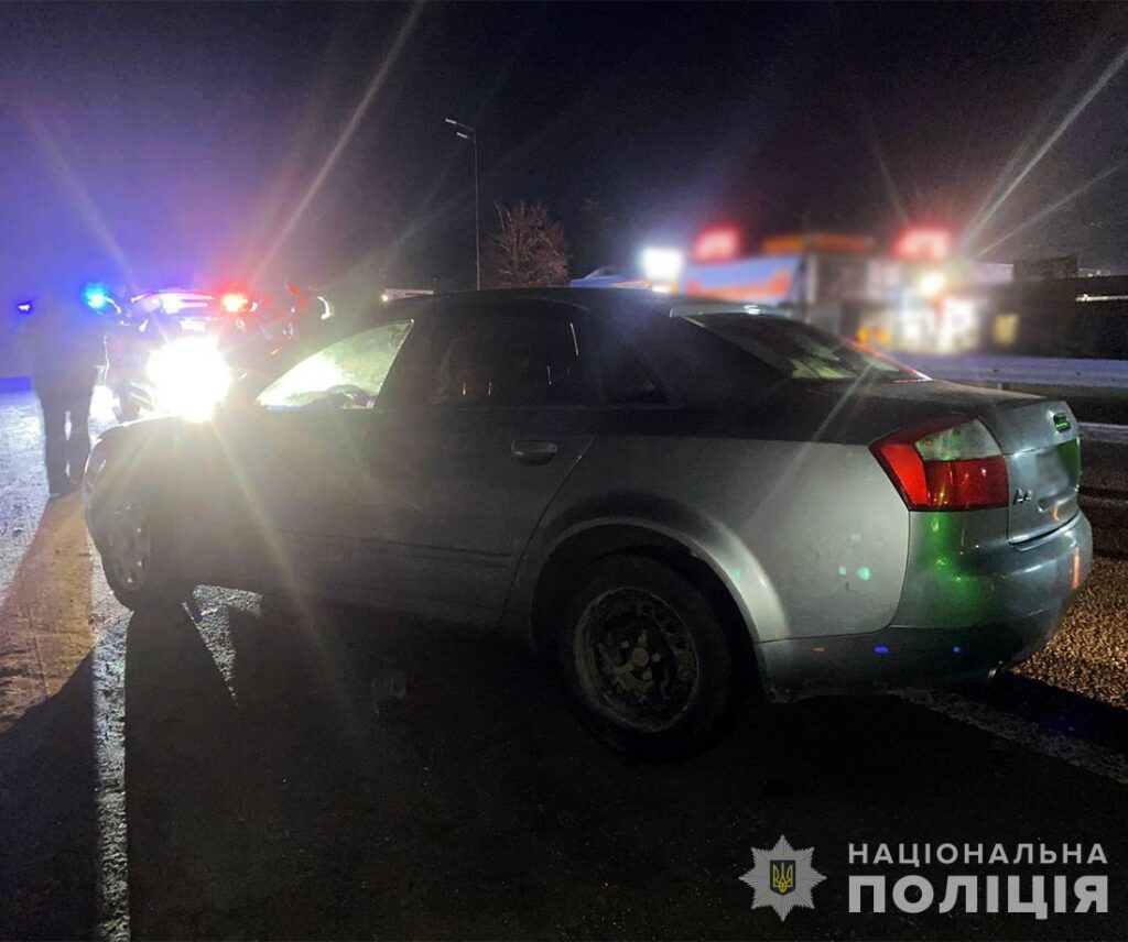 Неподалік Житомира молодик викрав авто та вчинив ДТП - фото №