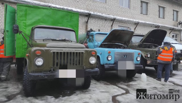 У Житомирі щодня на водогоні та каналізаційних межах працює 13-14 одиниць техніки У Житомирі щодня на водогоні та каналізаційних межах працює 13-14 одиниць техніки