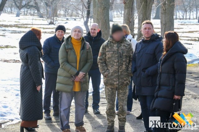 За кошти бюджету Житомирської громади закуплять медичне обладнання для військового шпиталю За кошти бюджету Житомирської громади закуплять медичне обладнання для військового шпиталю