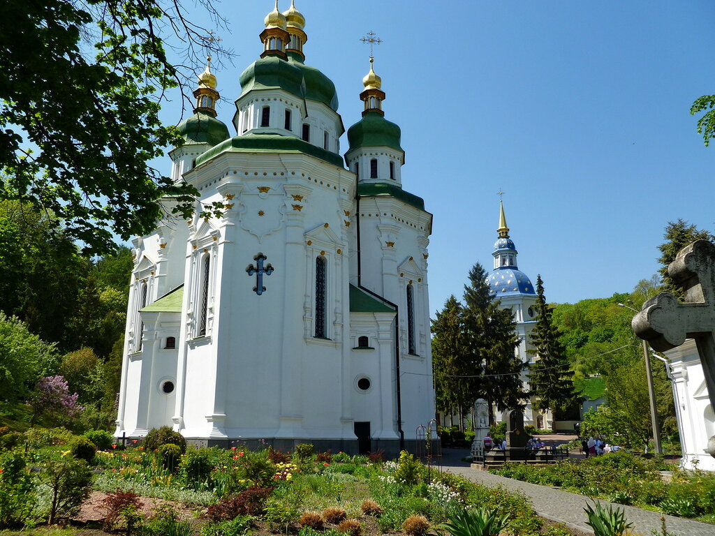 Одне із найсвятіших місць України. ФОТО - Україна. Джерело: Zhitomir-OnLine Одне із найсвятіших місць України. ФОТО - фото №1