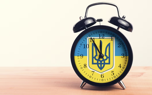 Україна перейшла на зимовий час: як дізнатися, котра зараз година Україна перейшла на зимовий час: як дізнатися, котра зараз година