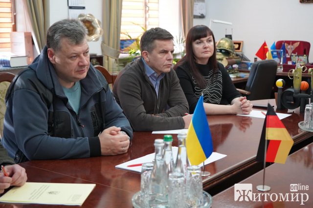 Мер Житомира зустрівся з Надзвичайним і Повноважним Послом Федеративної Республіки Німеччина в Україні Мер Житомира зустрівся з Надзвичайним і Повноважним Послом Федеративної Республіки Німеччина в Україні