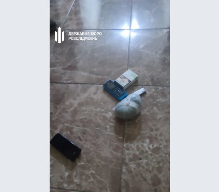 На Житомирщині судитимуть членів злочинної групи, які продавали наркотики у колонії На Житомирщині судитимуть членів злочинної групи, які продавали наркотики у колонії