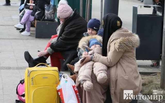 Житомиряни не можуть заплатити комуналку через те, що пенсійний фонд не виплачує нараховану субсидію Житомиряни не можуть заплатити комуналку через те, що пенсійний фонд не виплачує нараховану субсидію