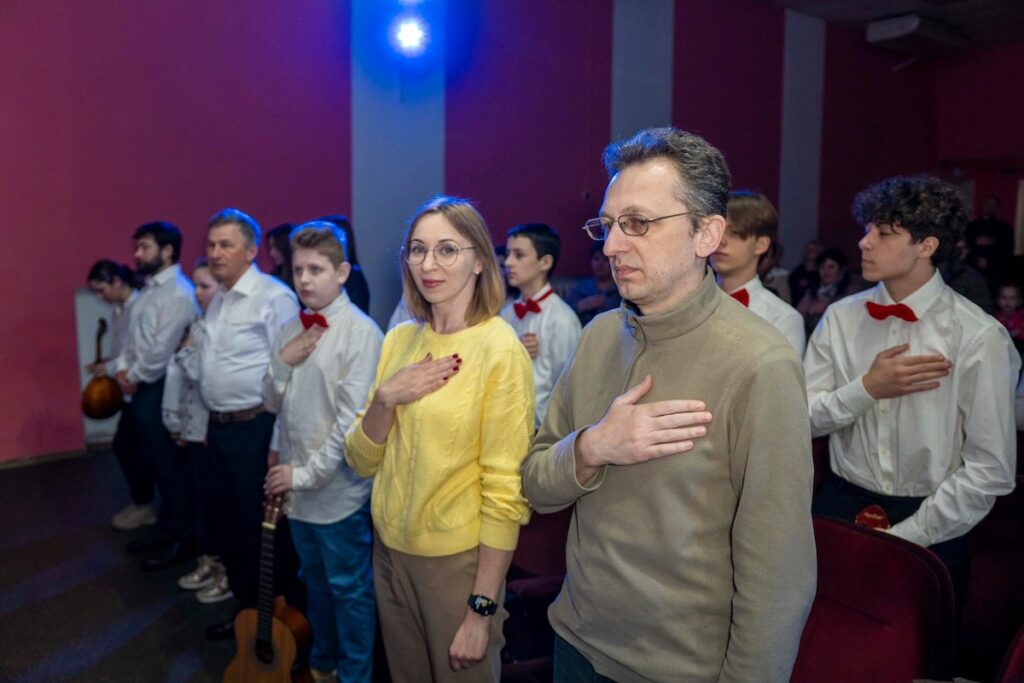 У Міському палаці культури відбувся гала-концерт фестивалю «ЗОРЯНІ НАДІЇ – 2025». ФОТО - Культура, Фоторепортаж. Джерело: Zhitomir-OnLine У Міському палаці культури відбувся гала-концерт фестивалю «ЗОРЯНІ НАДІЇ – 2025». ФОТО - фото №3