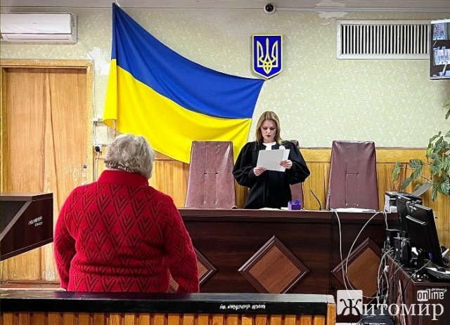 У Бердичеві судили 54-річну жінку, яка підрізала співмешканця
