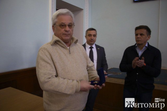 Історика-краєзнавця Мокрицького нагороджено нагрудним знаком «Почесний громадянин Житомира» (посмертно) Історика-краєзнавця Мокрицького нагороджено нагрудним знаком «Почесний громадянин Житомира» (посмертно)