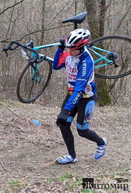 На вихідних в Житомирі відбувся відкритий чемпіонат області з велокросу. ФОТО На вихідних в Житомирі відбувся відкритий чемпіонат області з велокросу. ФОТО