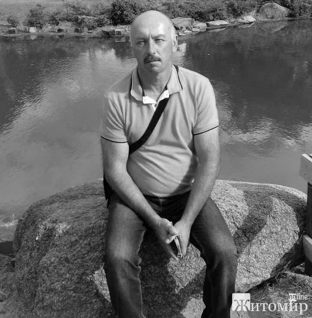 У шпиталі помер вчитель-військовий з Коростенського району Віктор Ліщенко У шпиталі помер вчитель-військовий з Коростенського району Віктор Ліщенко