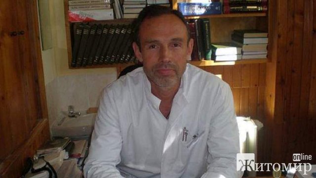 Родина зниклого відомого львівського медика пообіцяла 100 тис. грн за його розшук Родина зниклого відомого львівського медика пообіцяла 100 тис. грн за його розшук