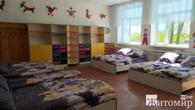 У Бердичів прибув четвертий евакуаційний поїзд із переселенцями з Донеччини. ФОТО