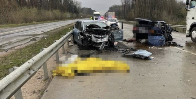 Поліція розшукує свідків ДТП, що сталася 15 квітня поблизу с. Глибочиці Житомирського району Поліція розшукує свідків ДТП, що сталася 15 квітня поблизу с. Глибочиці Житомирського району