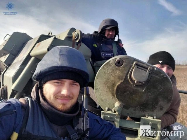 Піротехник з Житомирщини нагороджений «Орденом за мужність» ІІІ ступеня та нагрудним знаком «За відвагу в надзвичайній ситуації». ФОТО